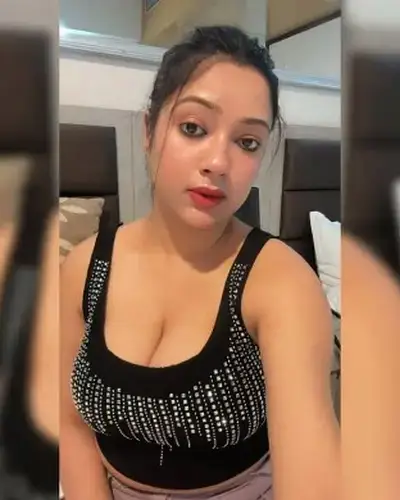 Call Girls Service Valpoi